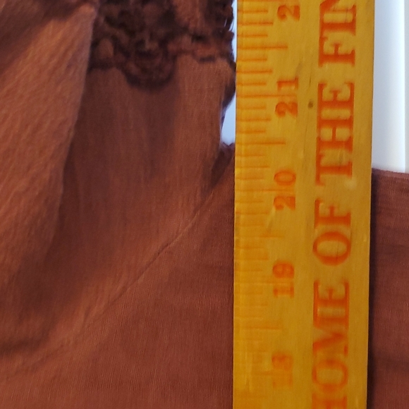 Love 8 Lacey Tunic - Picture 5 of 8